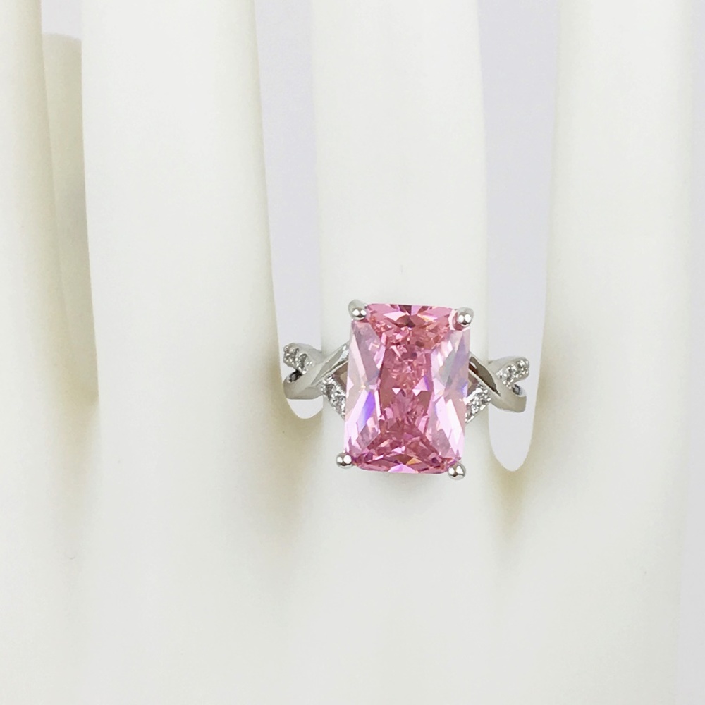 Pink Zircon White Gold Ring - Picture 3 of 4